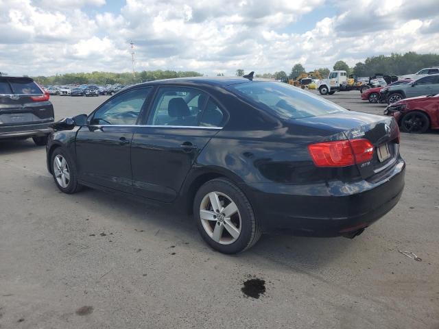 3VWLL7AJ1CM426055 - 2012 VOLKSWAGEN JETTA TDI შავი ფოტო 2