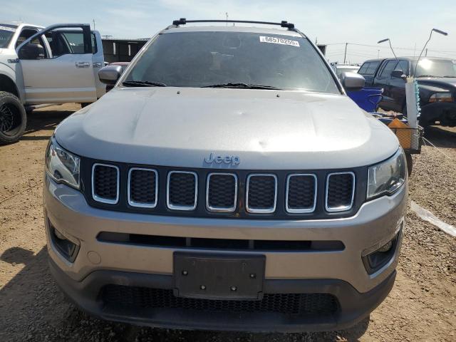 3C4NJDBB3JT178739 - 2018 JEEP COMPASS LATITUDE ვერცხლისფერი ფოტო 5