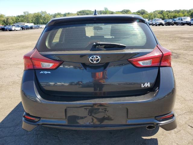 JTNKARJE2JJ568679 - 2018 TOYOTA COROLLA IM შავი ფოტო 6