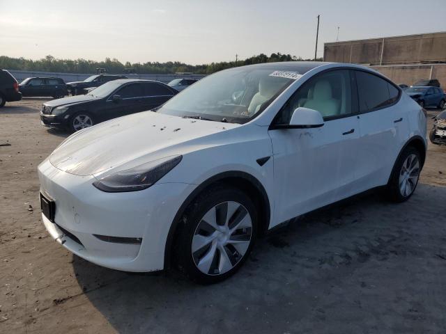 7SAYGDEE5PF638950 - 2023 TESLA MODEL Y WHITE photo 1