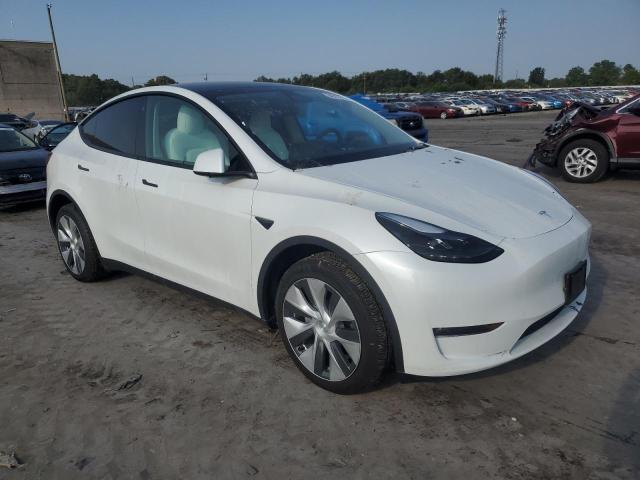 7SAYGDEE5PF638950 - 2023 TESLA MODEL Y WHITE photo 4