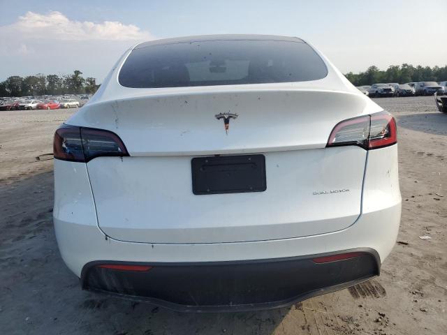 7SAYGDEE5PF638950 - 2023 TESLA MODEL Y WHITE photo 6