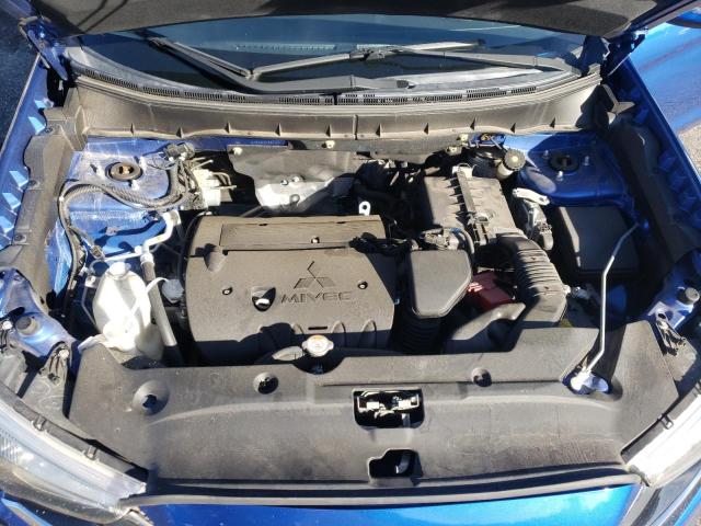 JA4AP3AW4GZ033748 - 2016 MITSUBISHI OUTLANDER ES ლურჯი ფოტო 12