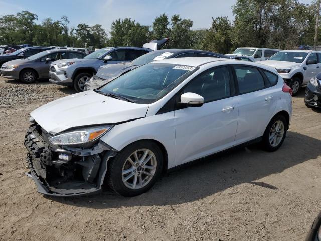 1FADP3K26HL242465 - 2017 FORD FOCUS SE WHITE photo 1