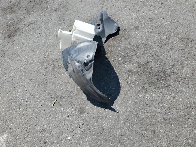 4T1BF28B72U206089 - 2002 TOYOTA AVALON XL 银色 照片 12