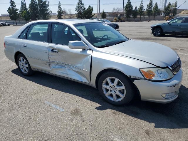 4T1BF28B72U206089 - 2002 TOYOTA AVALON XL 银色 照片 4