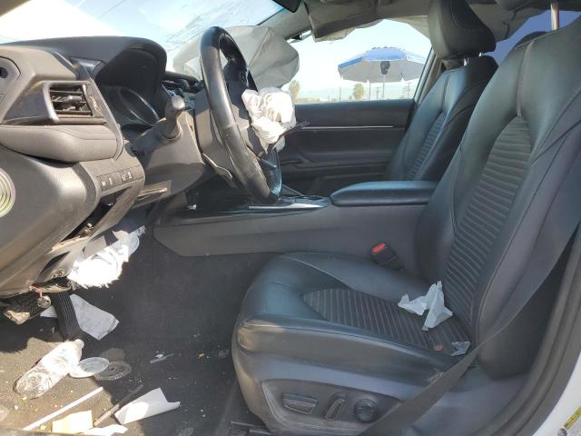 4T1B11HK9KU250538 - 2019 TOYOTA CAMRY L WHITE photo 7