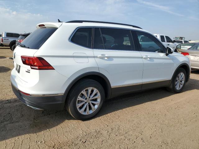 3VV2B7AX8JM037868 - 2018 VOLKSWAGEN TIGUAN SE Blanco foto 3