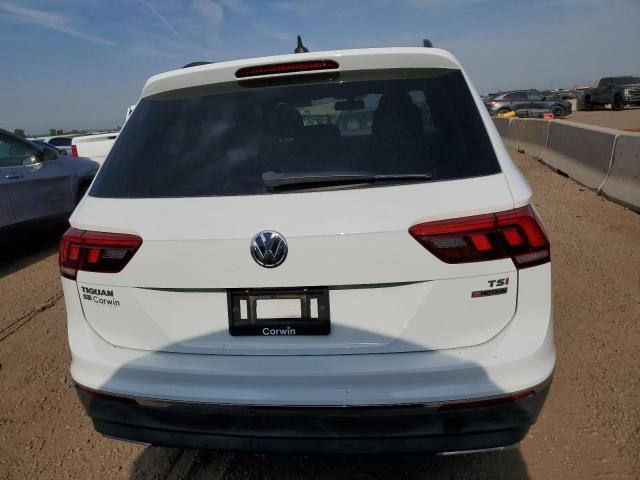 3VV2B7AX8JM037868 - 2018 VOLKSWAGEN TIGUAN SE Blanco foto 6