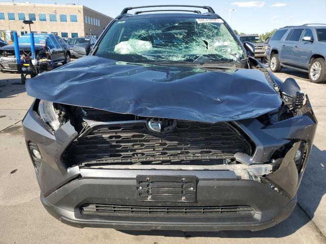 2T3W1RFV3LC034384 - 2020 TOYOTA RAV4 XLE GRAY photo 5