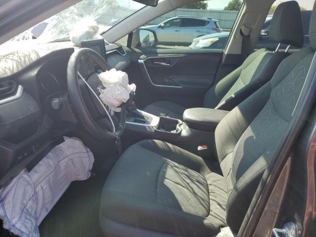 2T3W1RFV3LC034384 - 2020 TOYOTA RAV4 XLE GRAY photo 7