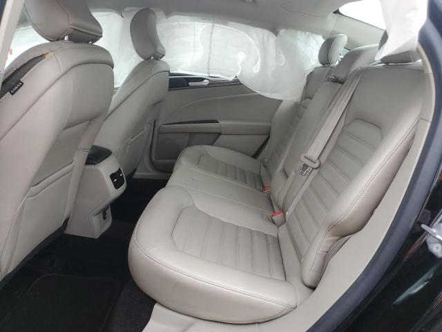 3FA6P0HD6JR283962 - 2018 FORD FUSION SE Սև լուսանկար 10