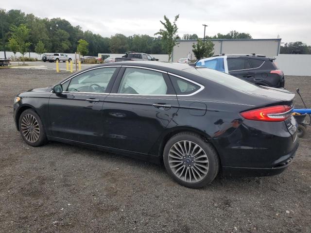 3FA6P0HD6JR283962 - 2018 FORD FUSION SE Սև լուսանկար 2