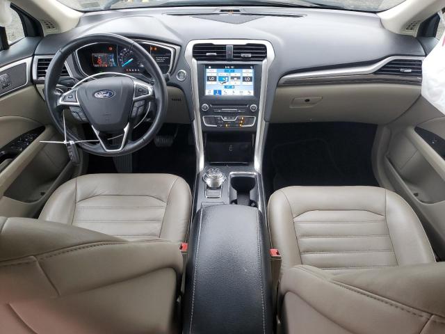 3FA6P0HD6JR283962 - 2018 FORD FUSION SE Սև լուսանկար 8