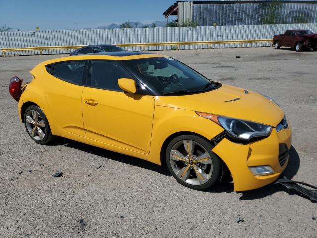 KMHTC6AD2FU241855 - 2015 HYUNDAI VELOSTER YELLOW photo 4