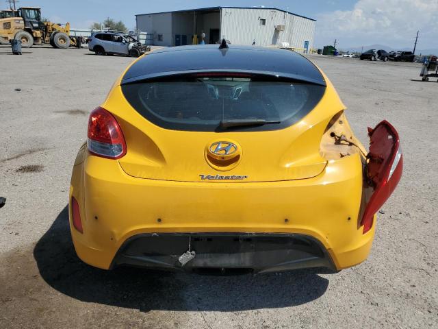 KMHTC6AD2FU241855 - 2015 HYUNDAI VELOSTER YELLOW photo 6