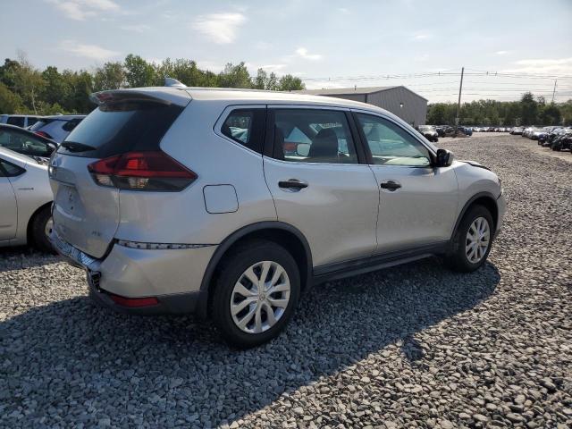 KNMAT2MV3JP571908 - 2018 NISSAN ROGUE S ვერცხლისფერი ფოტო 3