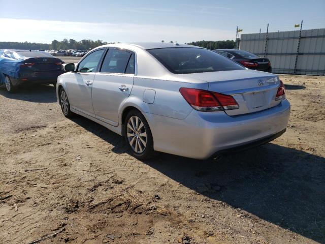 4T1BK3DB9BU402607 - 2011 TOYOTA AVALON BASE 银色 照片 2