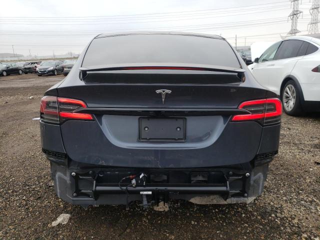 7SAXCAE55NF356665 - 2022 TESLA MODEL X GRAY photo 6