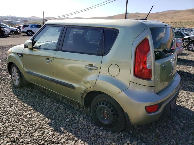 KNDJT2A58D7625258 - 2013 KIA SOUL GREEN photo 2