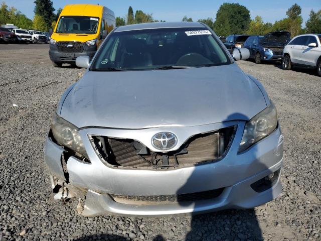 4T1BF3EK9AU502594 - 2010 TOYOTA CAMRY BASE SILVER photo 5