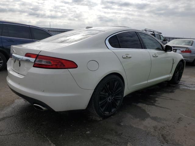 SAJWA06B49HR42360 - 2009 JAGUAR XF PREMIUM LUXURY WHITE photo 3