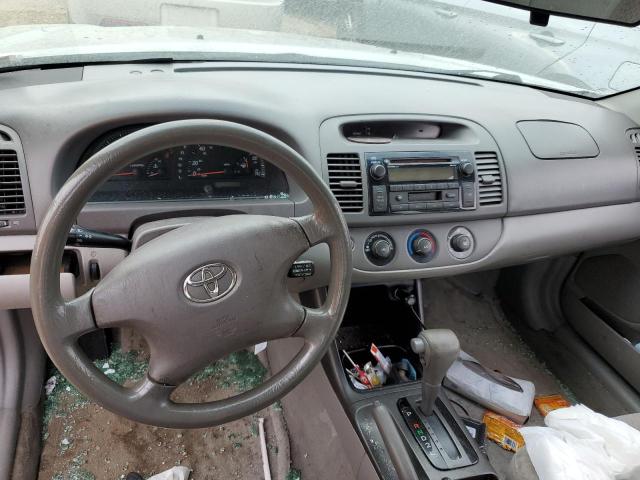 4T1BE32K63U685382 - 2003 TOYOTA CAMRY LE SILVER photo 8