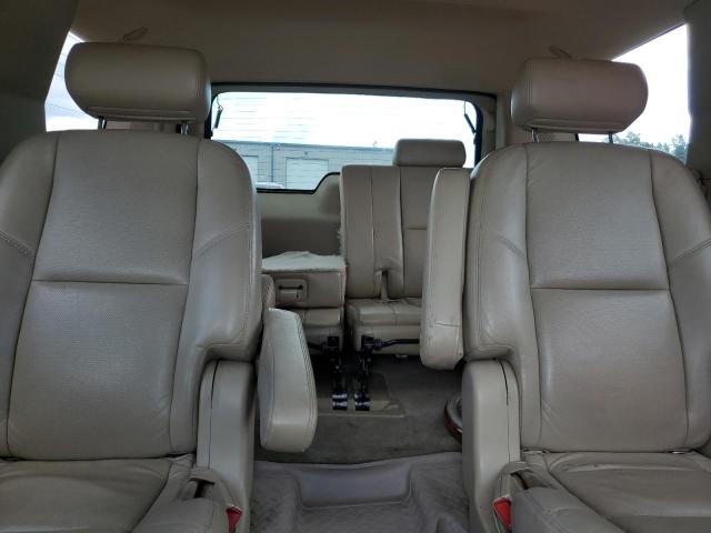 1GYUKBEF4AR121691 - 2010 CADILLAC ESCALADE LUXURY Белый фото 10