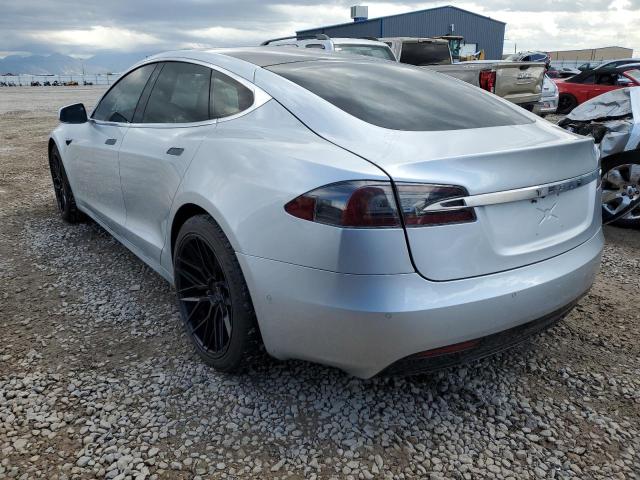 5YJSA1E21HF194024 - 2017 TESLA MODEL S Արծաթագույն լուսանկար 2