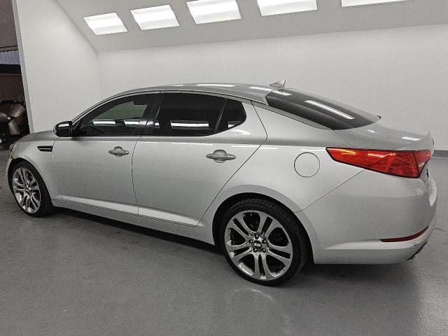5XXGM4A70DG122576 - 2013 KIA OPTIMA LX 银色 照片 2