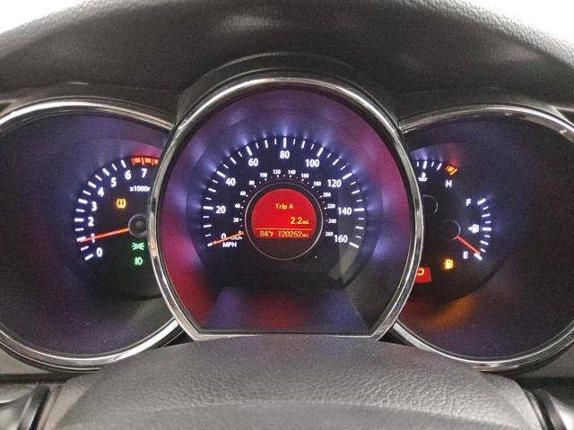 5XXGM4A70DG122576 - 2013 KIA OPTIMA LX 银色 照片 9