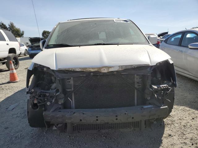 2A8HR541X9R585190 - 2009 CHRYSLER TOWN & COU TOURING 白色 照片 5