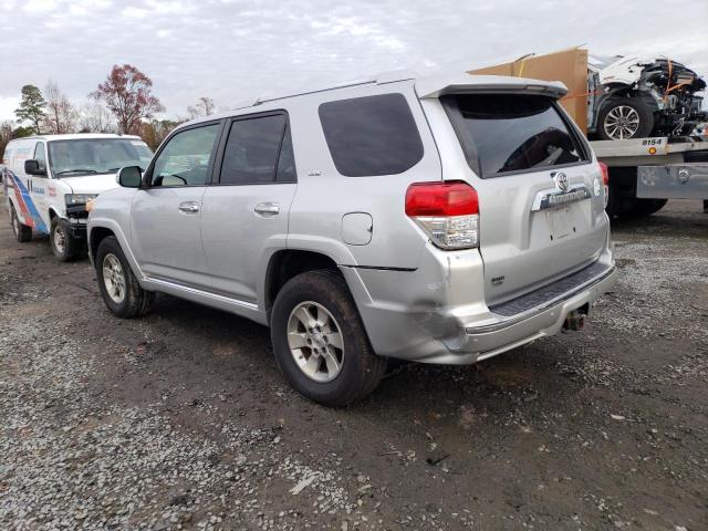 JTEBU5JR4B5037836 - 2011 TOYOTA 4RUNNER SR5 SILVER photo 2