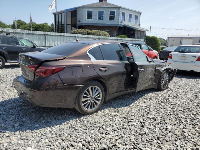 JN1EV7AR7JM610620 - 2018 INFINITI Q50 LUXE 棕色 照片 3