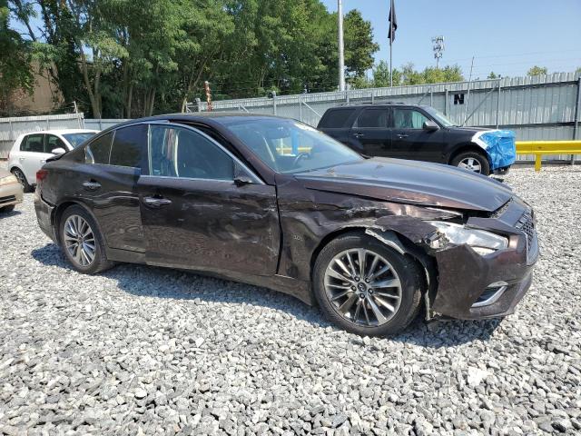 JN1EV7AR7JM610620 - 2018 INFINITI Q50 LUXE 棕色 照片 4