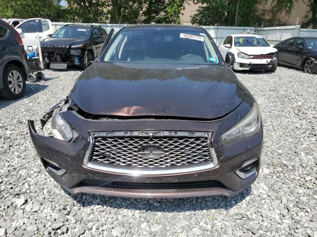 JN1EV7AR7JM610620 - 2018 INFINITI Q50 LUXE 棕色 照片 5