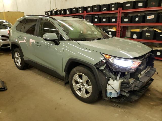 JTMP1RFV9KD506389 - 2019 TOYOTA RAV4 XLE GRAY photo 4