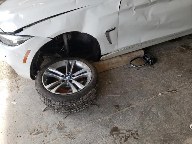 WBA4Z5C51KEE17709 - 2019 BMW 440I WHITE photo 12