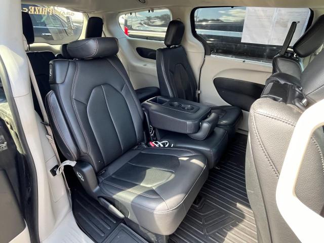 2C4RC1EGXJR106344 - 2018 CHRYSLER PACIFICA TOURING L PLUS CHARCOAL photo 6