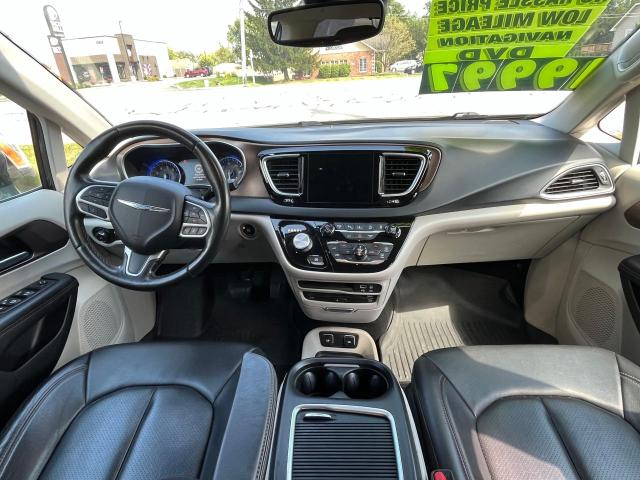 2C4RC1EGXJR106344 - 2018 CHRYSLER PACIFICA TOURING L PLUS CHARCOAL photo 9