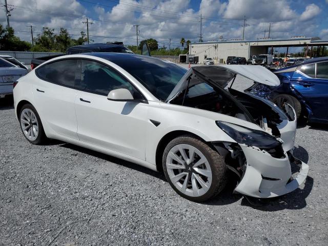5YJ3E1EB3NF119653 - 2022 TESLA MODEL 3 白色 照片 4