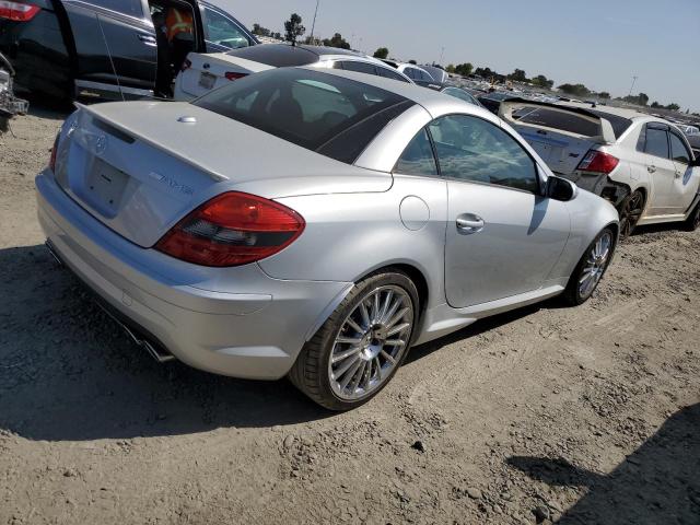 WDBWK73F16F103915 - 2006 MERCEDES-BENZ SLK 55 AMG SILVER photo 3