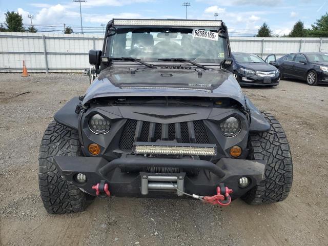 1C4BJWDG4GL180088 - 2016 JEEP WRANGLER U SPORT CHARCOAL photo 5