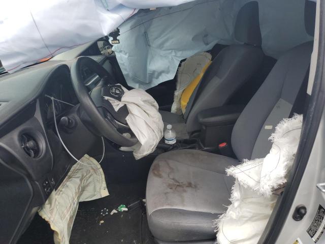 5YFBURHE4JP833082 - 2018 TOYOTA COROLLA L SILVER photo 7