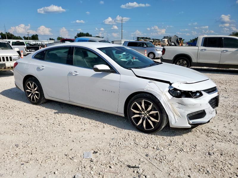 1G1ZD5ST9JF279388 - 2018 CHEVROLET MALIBU LT WHITE photo 4