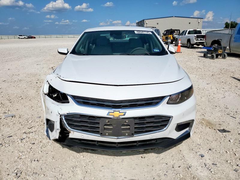1G1ZD5ST9JF279388 - 2018 CHEVROLET MALIBU LT WHITE photo 5