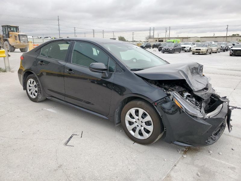 5YFB4MDE3RP188056 - 2024 TOYOTA COROLLA LE BLACK photo 4