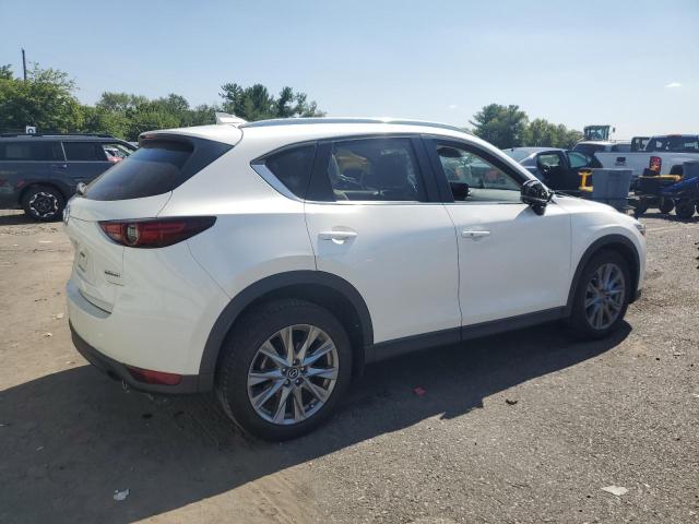 JM3KFBDM6M1315912 - 2021 MAZDA CX-5 GRAND TOURING WHITE photo 3