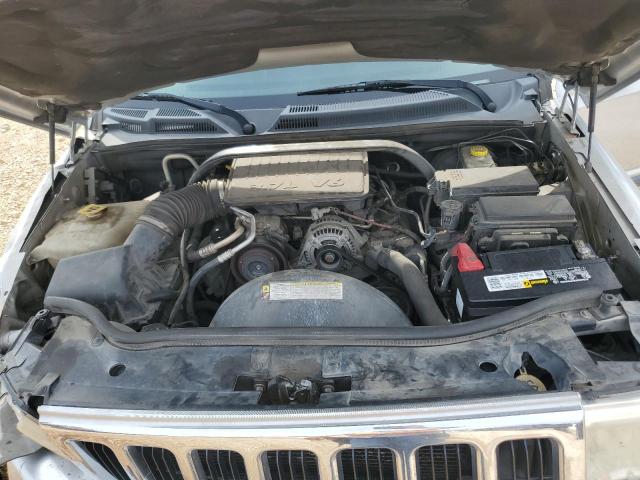1J8HH48KX8C155473 - 2008 JEEP COMMANDER SPORT Silber Foto 11