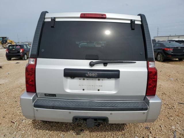 1J8HH48KX8C155473 - 2008 JEEP COMMANDER SPORT Silber Foto 6